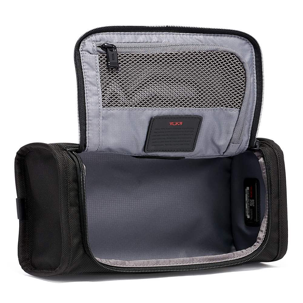 NECESSAIRE TUMI TRAVEL KIT NECESSAIRE TUMI TRAVEL KIT